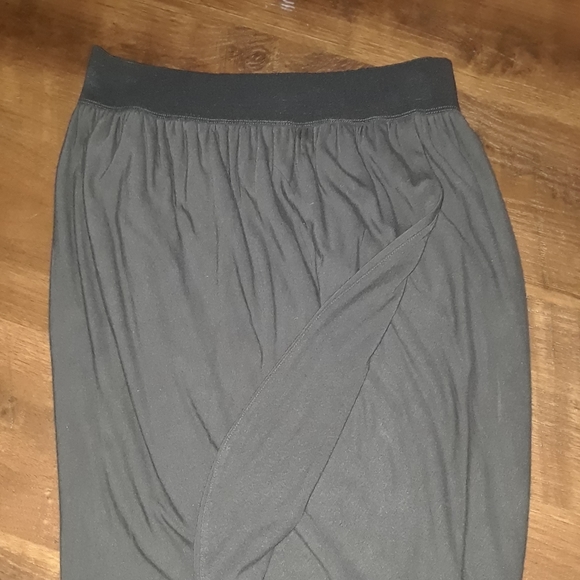 GAP Tulip Skirt in charcoal - Picture 5 of 6